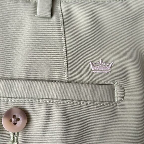PETER MILLAR Performance Crown Sport Moisture Wicking Golf Shorts Size 33 NWOT - Picture 5 of 6